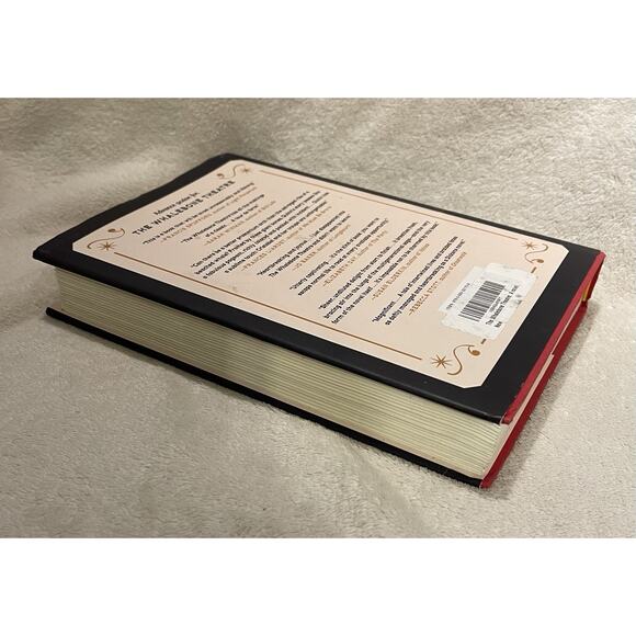 The Whalebone Theatre : A Novel by Joanna Quinn - HCDJ First Edition - Picture 5 of 7